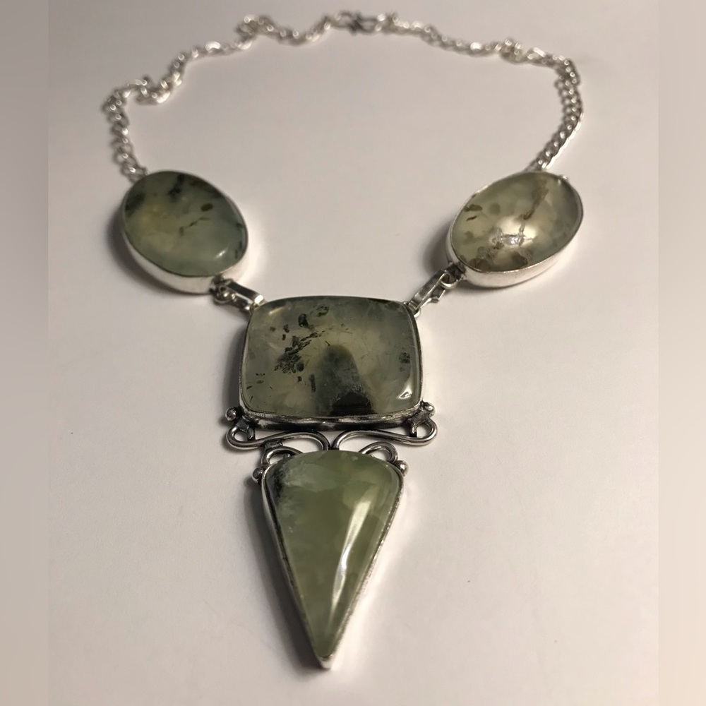 Prehnite 925 Sterling Silver Necklace